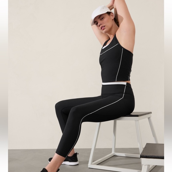 Athleta TALL Interval Stash Tipped 7/8 Tight - Picture 2 of 14